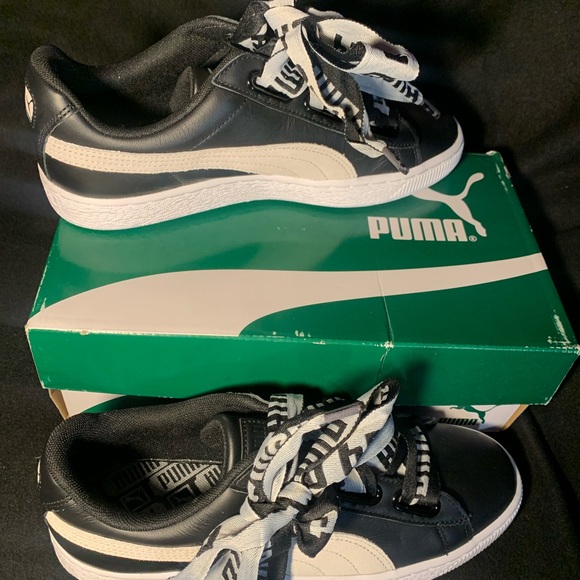 Black & White Basket Heart Pumas - Picture 2 of 5